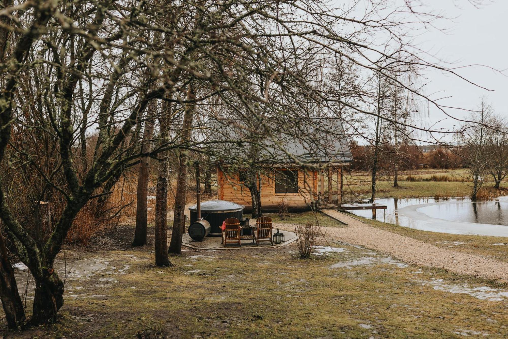 Apartmán Labiesi Jūrkalne Exteriér fotografie